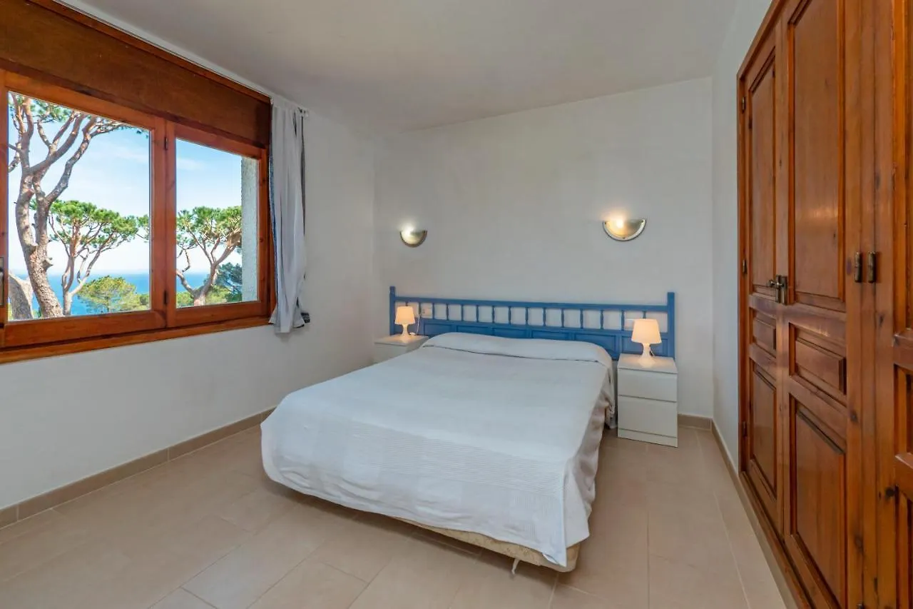 Appartement E-2 Calella De Palafrugell 8 Pax